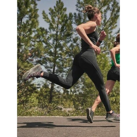 Athleta Leggings Small Black High Rise 7/8 Mesh Stretch Athleisure - Picture 2 of 15